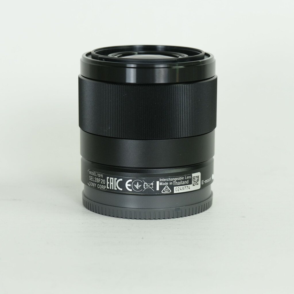 SONY FE 28mm F2 SEL28F20