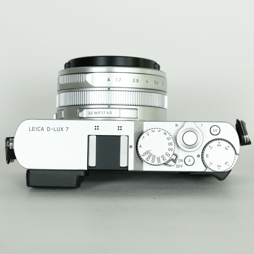 LEICA D-LUX7 シルバー