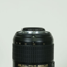 Nikon AF-S NIKKOR 24-70mm f/2.8G ED