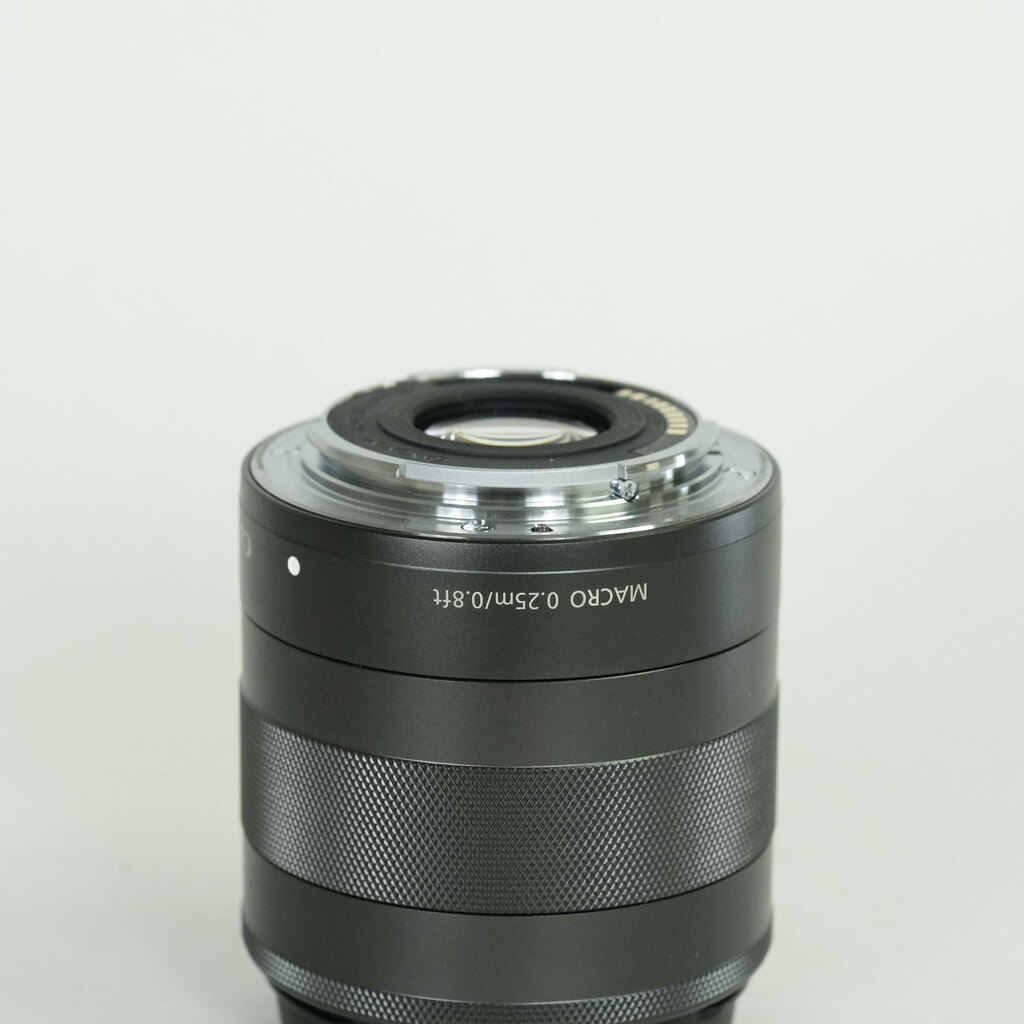 Canon EF-M18-55mm F3.5-5.6 IS STM