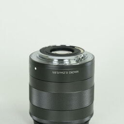 Canon EF-M18-55mm F3.5-5.6 IS STM
