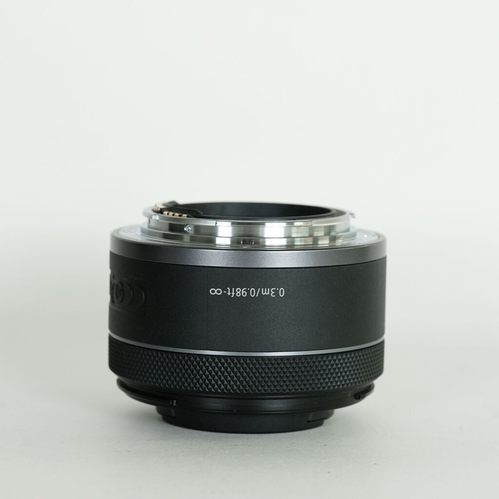 Canon RF50mm F1.8 STM