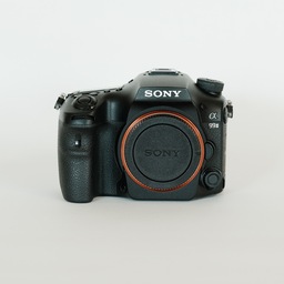 SONY α99II（ILCA-99M2）