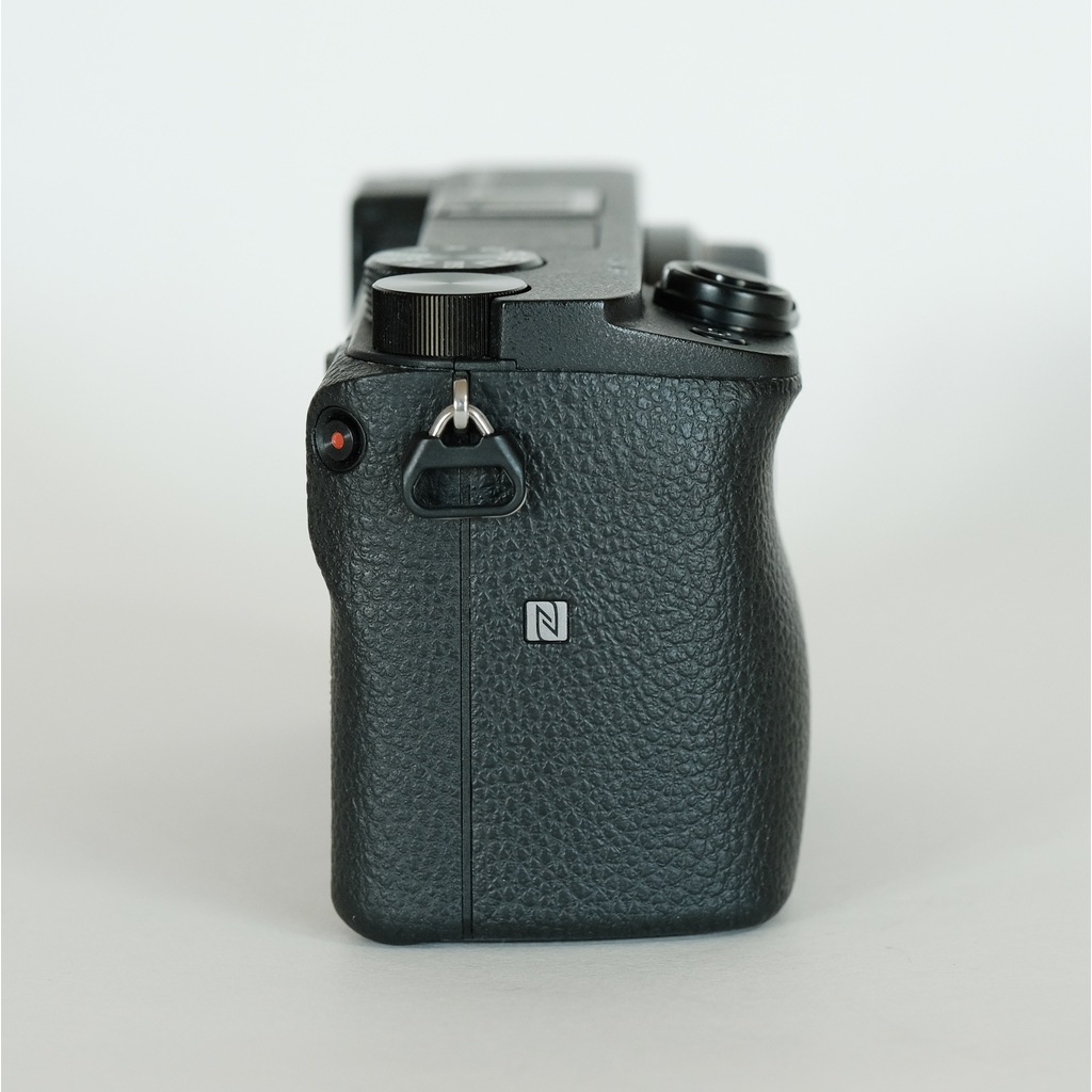 SONY α6400（ILCE-6400）