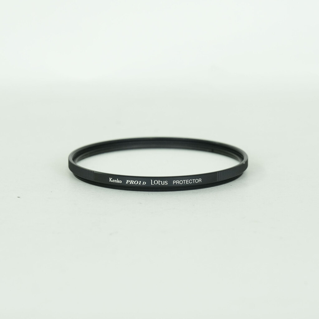 Nikon AF-S NIKKOR 28-300mm f/3.5-5.6G ED VR