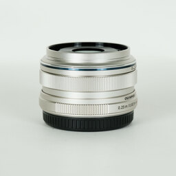 OLYMPUS M.ZUIKO DIGITAL 17mm F1.8