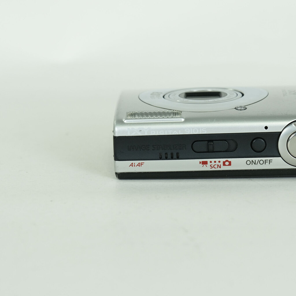 Canon IXY DIGITAL 910IS シルバー