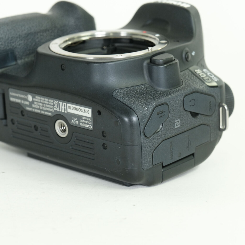 Canon EOS 80D
