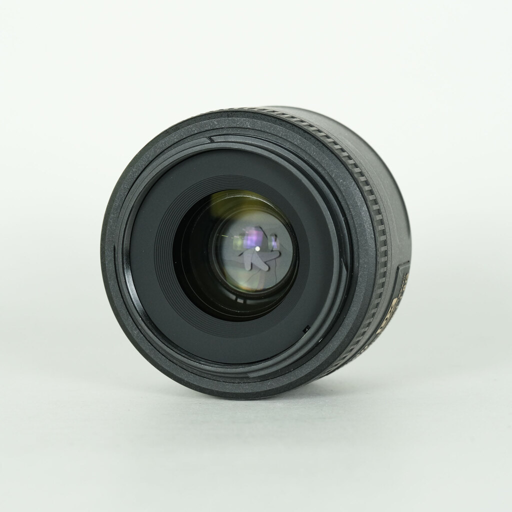 Nikon AF-S DX NIKKOR 35mm f/1.8Gの出品 | ONE SCENE（ワンシーン）