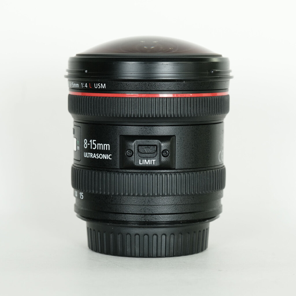 Canon EF8-15mm F4L フィッシュアイ USM