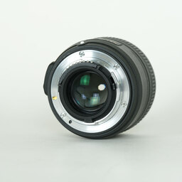 Nikon AF-S NIKKOR 50mm f/1.8G Nikon AF-S NIKKOR 50mm f/1.8G