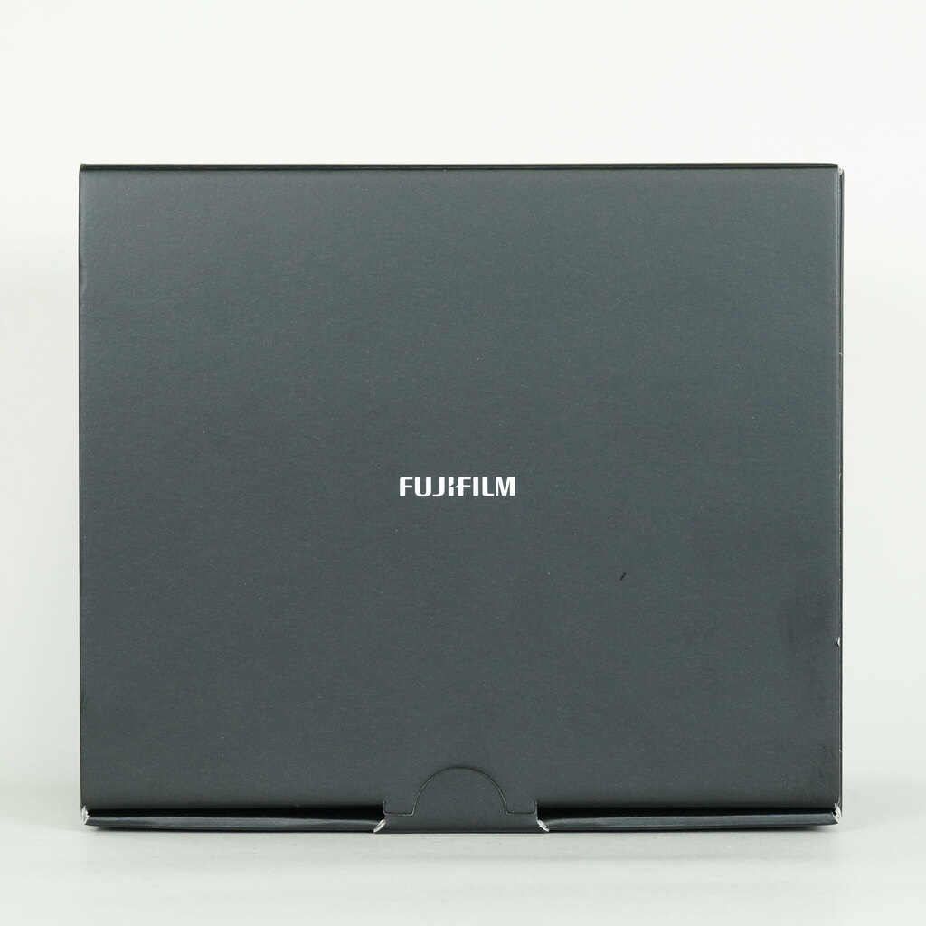 FUJIFILM X100V ブラック