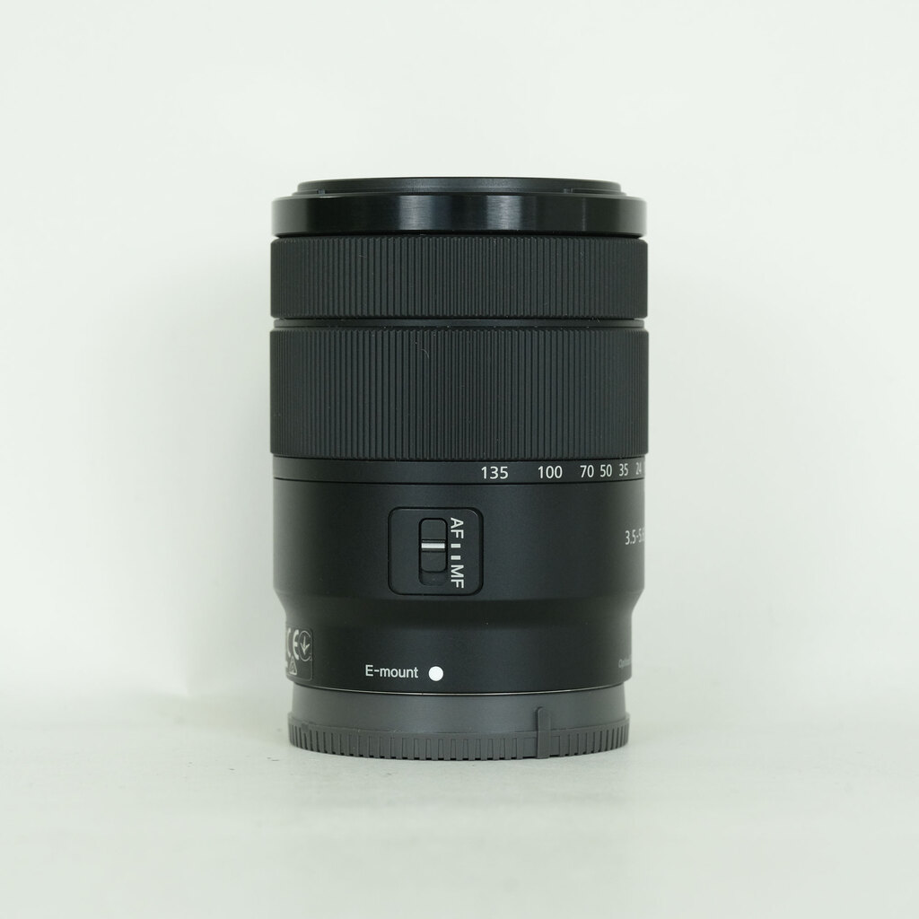 SONY E 18-135mm F3.5-5.6 OSS SEL18135