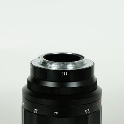 Voigtlander MACRO APO-LANTHAR 110mm F2.5 E-mount(ソニーE用) Voigtlander MACRO APO-LANTHAR 110mm F2.5 E-mount(ソニーE用)