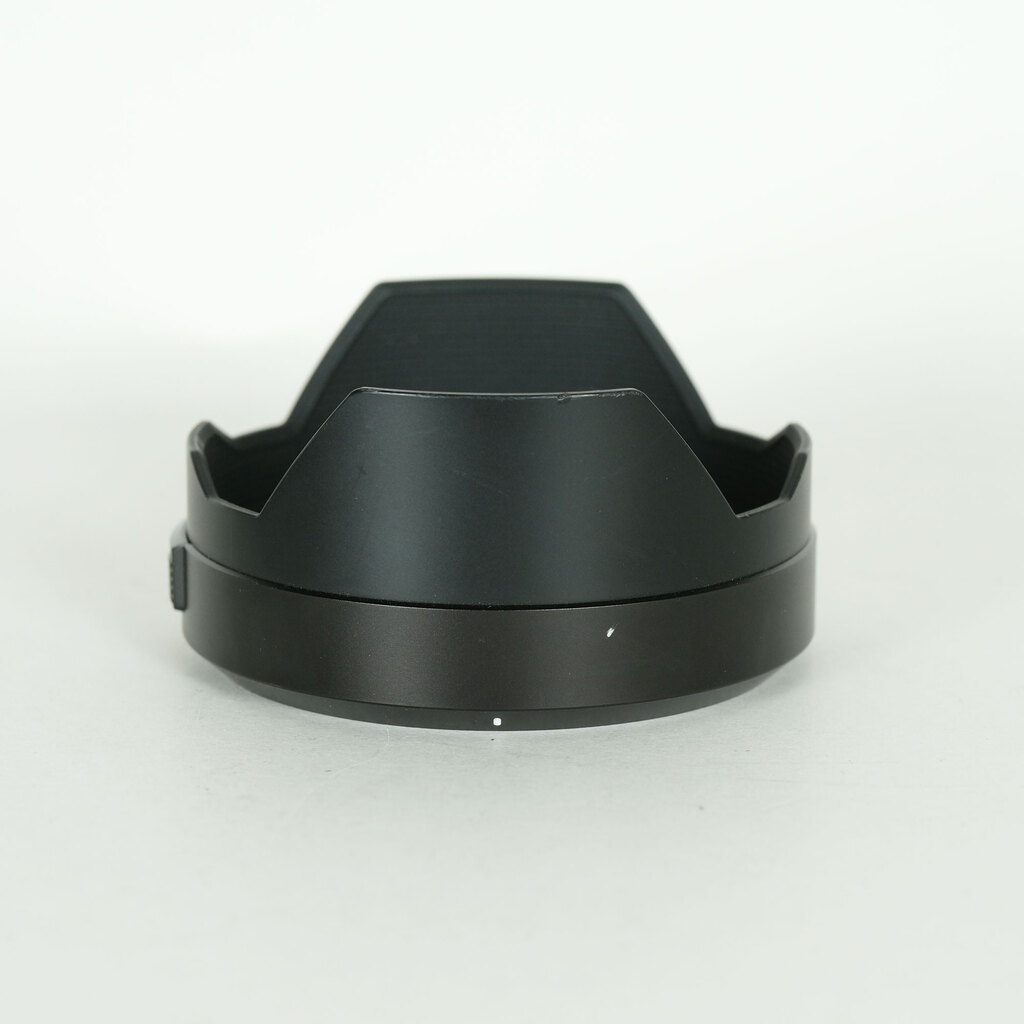 Panasonic LEICA DG VARIO-ELMARIT 12-60mm / F2.8-4.0 ASPH. / POWER O.I.S.