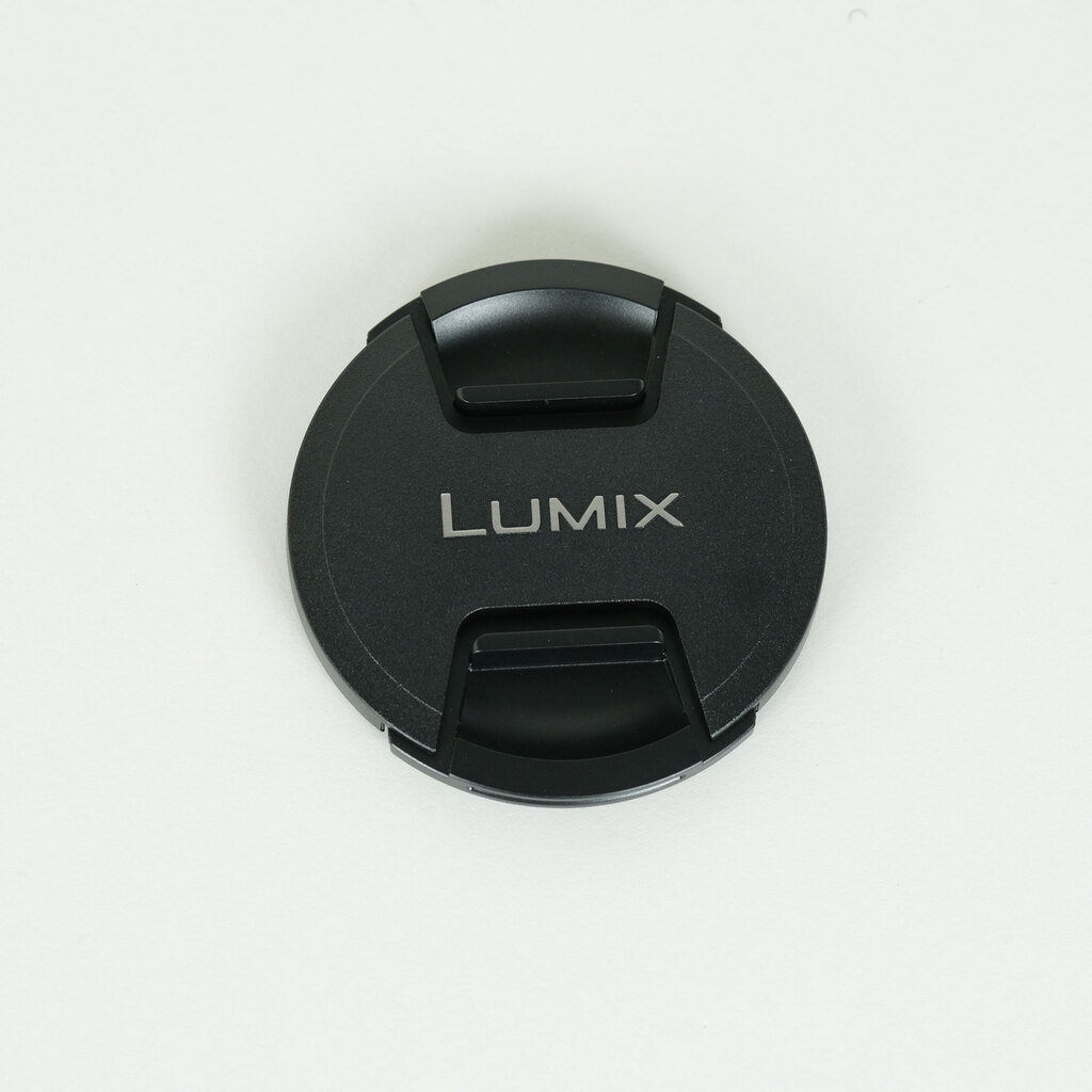 Panasonic LUMIX G VARIO 100-300mm / F4.0-5.6 II / POWER O.I.S.