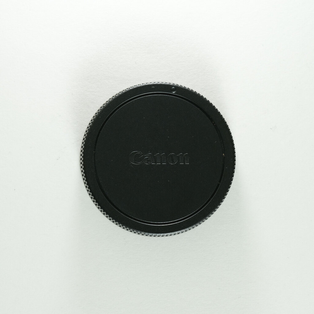 Canon EF-M22mm F2 STM Canon EF-M22mm F2 STM