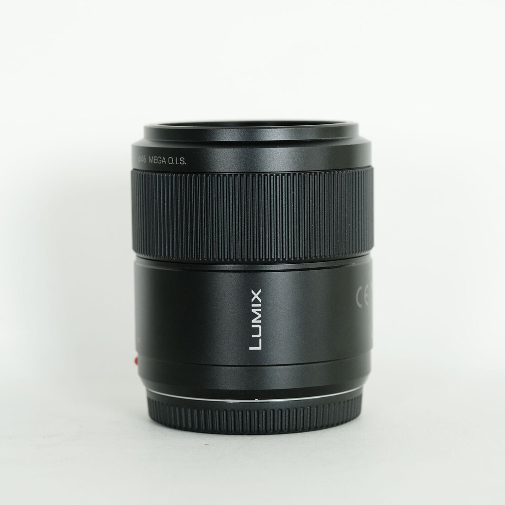 Panasonic LUMIX G MACRO 30mm F2.8 ASPH. MEGA O.I.S. Panasonic LUMIX G MACRO 30mm F2.8 ASPH. MEGA O.I.S.