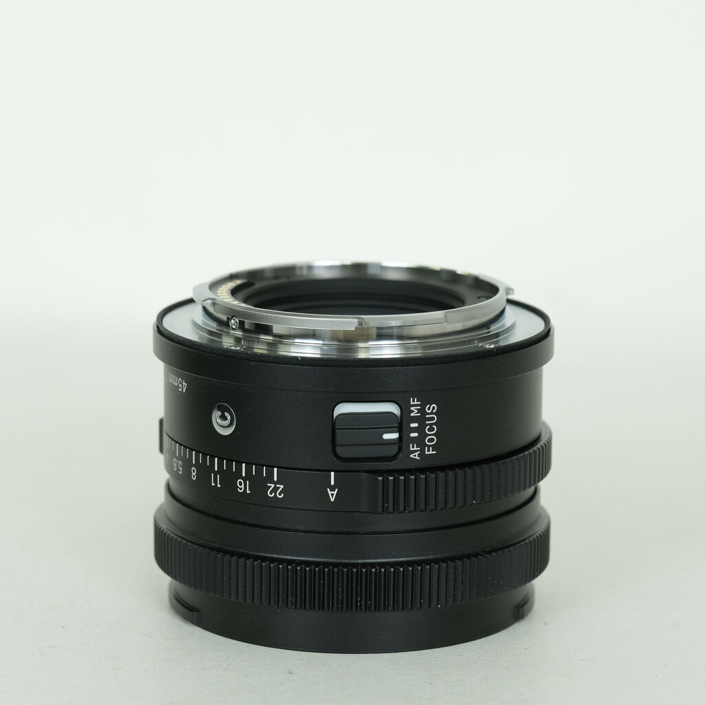 SIGMA 45mm F2.8 DG DN｜Contemporary [ライカL用]