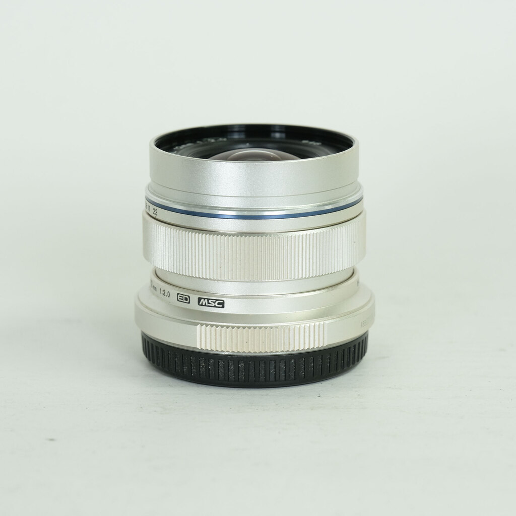 OLYMPUS M.ZUIKO DIGITAL ED 12mm F2.0