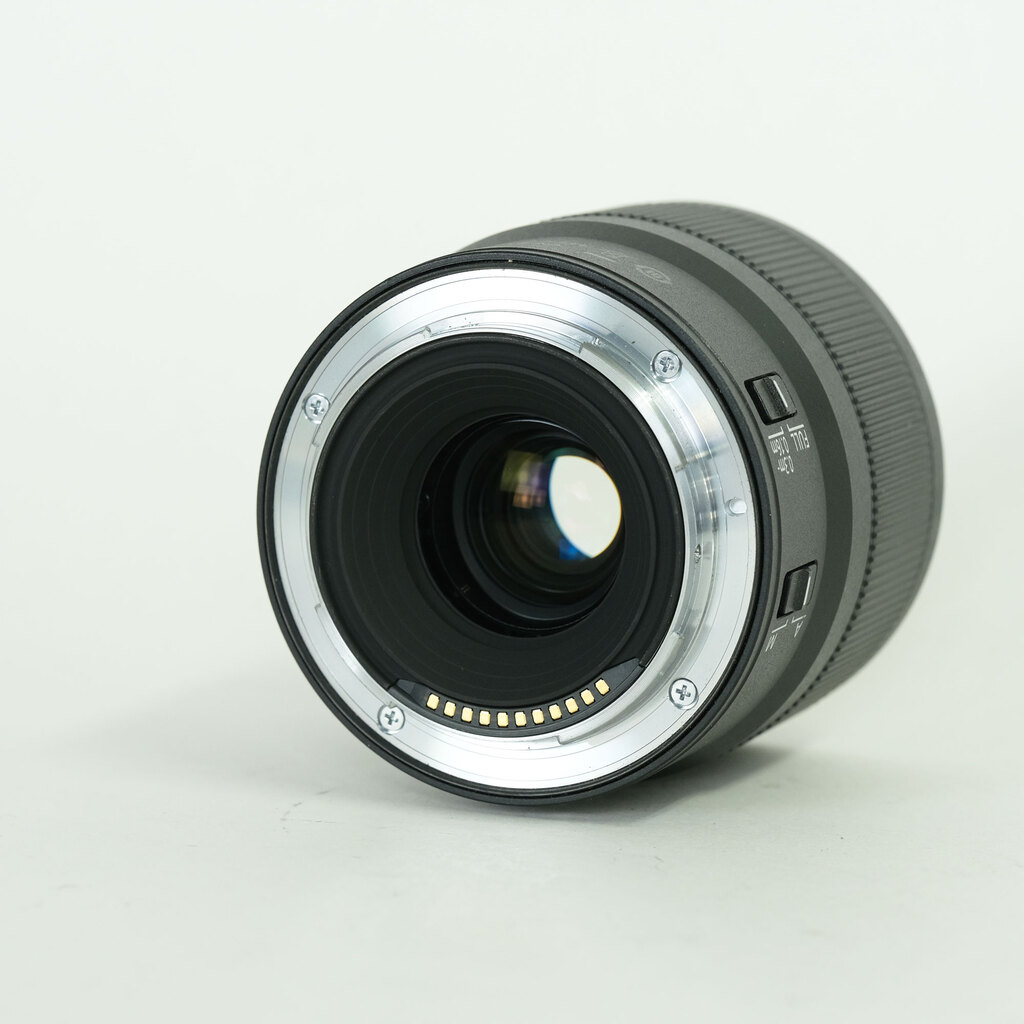 Nikon NIKKOR Z MC 50mm f/2.8 Nikon NIKKOR Z MC 50mm f/2.8