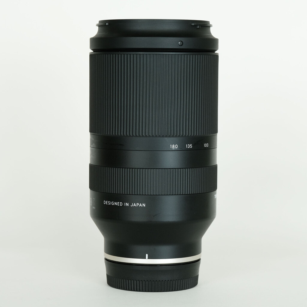 TAMRON 70-180mm F/2.8 Di III VXD (Model A056) [ ソニーE用 ]