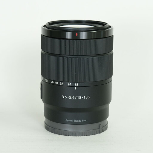 SONY E 18-135mm F3.5-5.6 OSS SEL18135