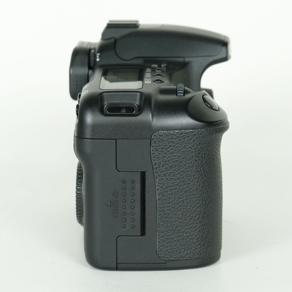 Canon EOS 30D