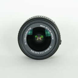 Nikon AF-S DX NIKKOR 18-55mm f3.5-5.6G VR II