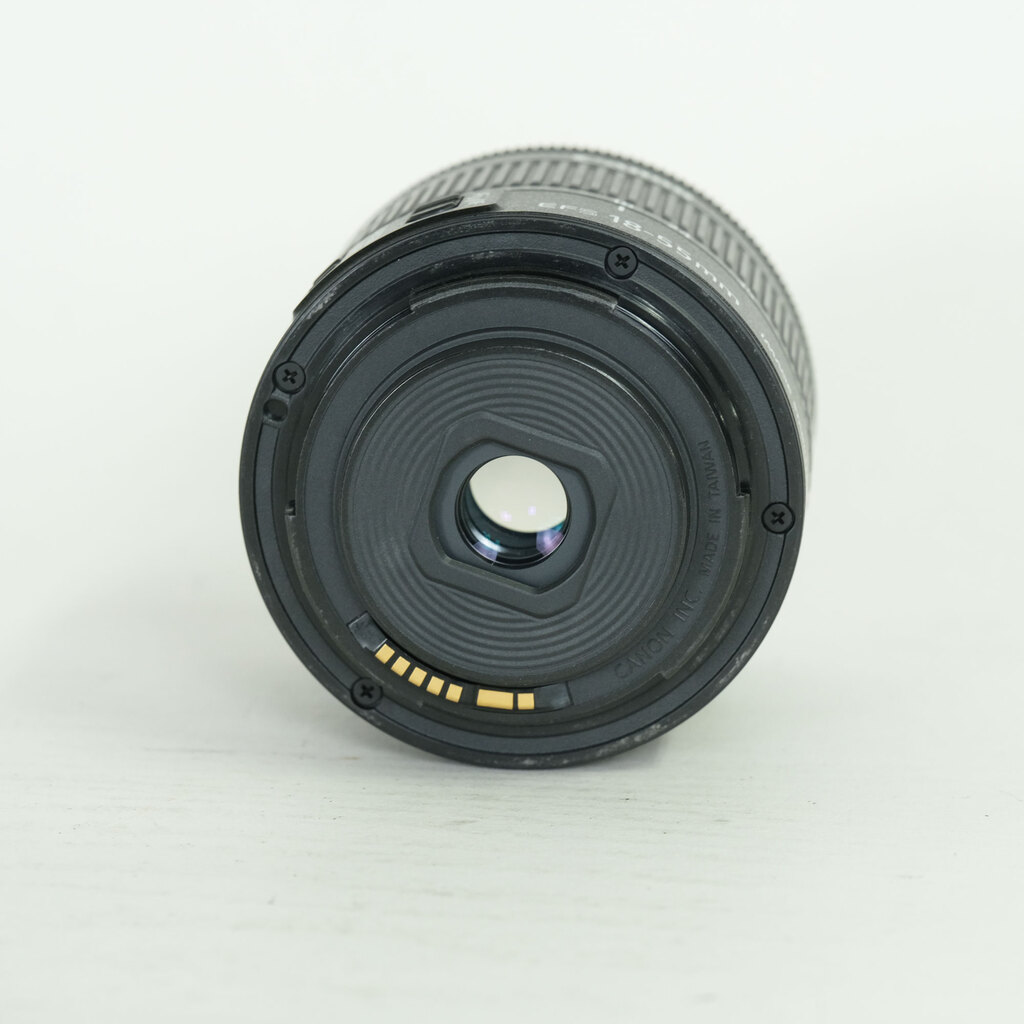 Canon EF-S18-55mm F4-5.6 IS STM