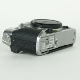 FUJIFILM X-T30