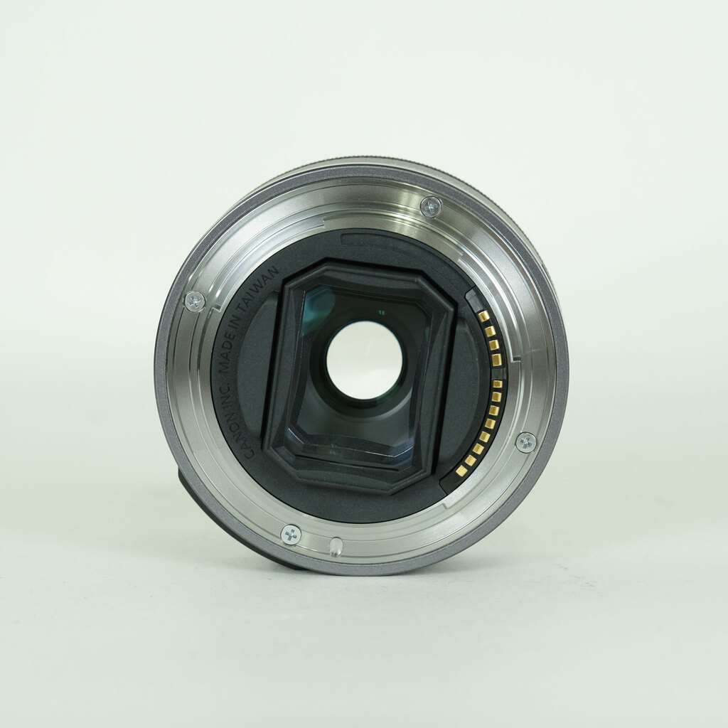 Canon RF28mm F2.8 STM Canon RF28mm F2.8 STM