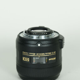 Nikon AF-S DX Micro NIKKOR 40mm f/2.8G