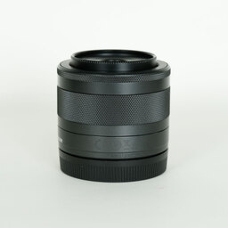 Canon EF-M28mm F3.5 マクロ IS STM