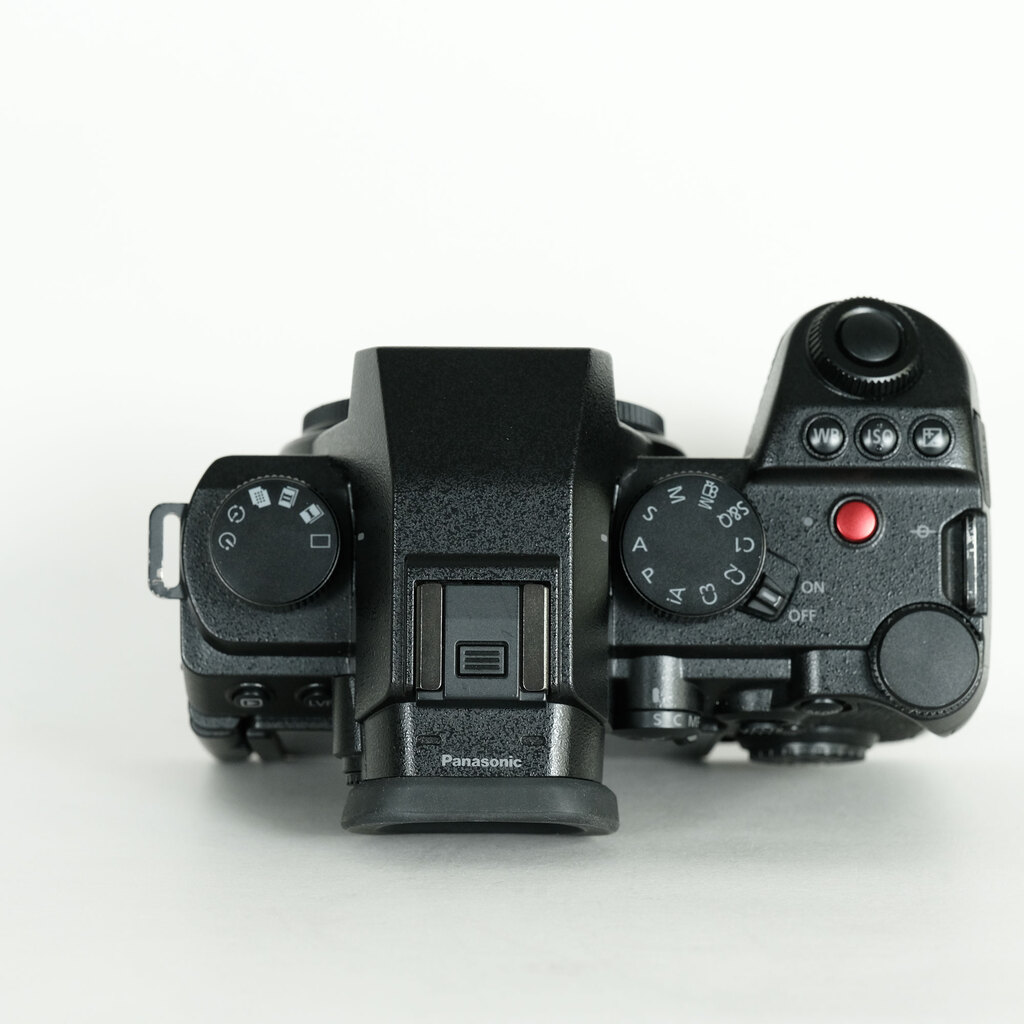 パナソニック LUMIX DC-S5M2X ボディビデオセット パナソニック LUMIX DC-S5M2X ボディビデオセット