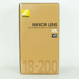 Nikon AF-S DX NIKKOR 18-200mm F3.5-5.6G ED VR II