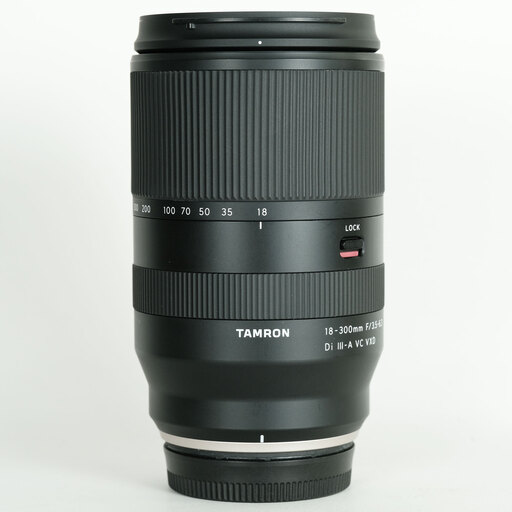 TAMRON 18-300mm F/3.5-6.3 Di III-A VC VXD (Model B061) [フジフイルムX用]
