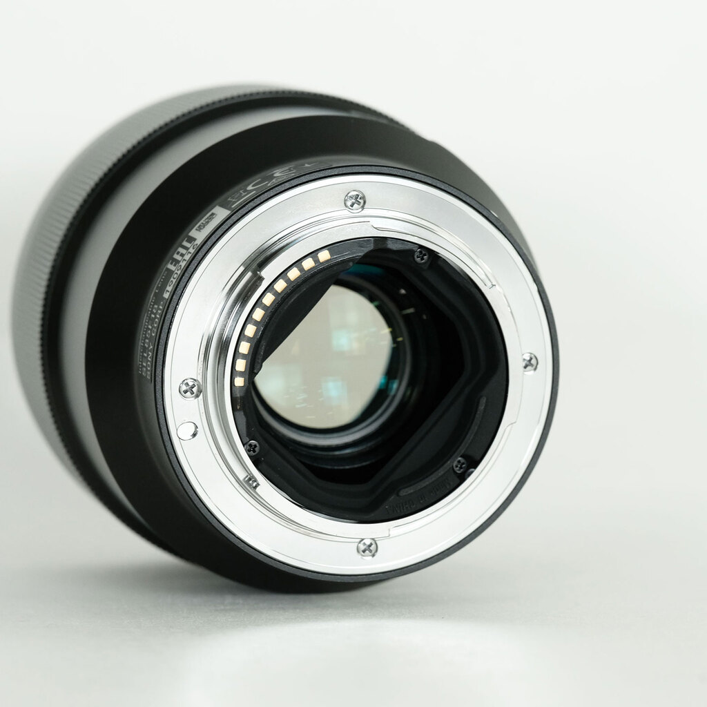 SONY FE 85mm F1.8 SEL85F18