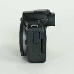Canon EOS R50