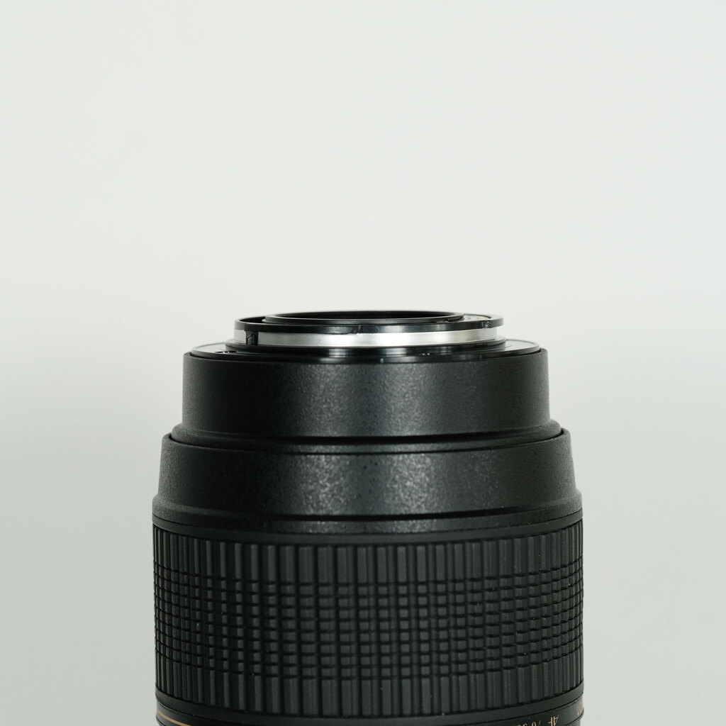 TAMRON 70-300mm F4-5.6 Di LD Macro/Model A17S(ソニーA用)