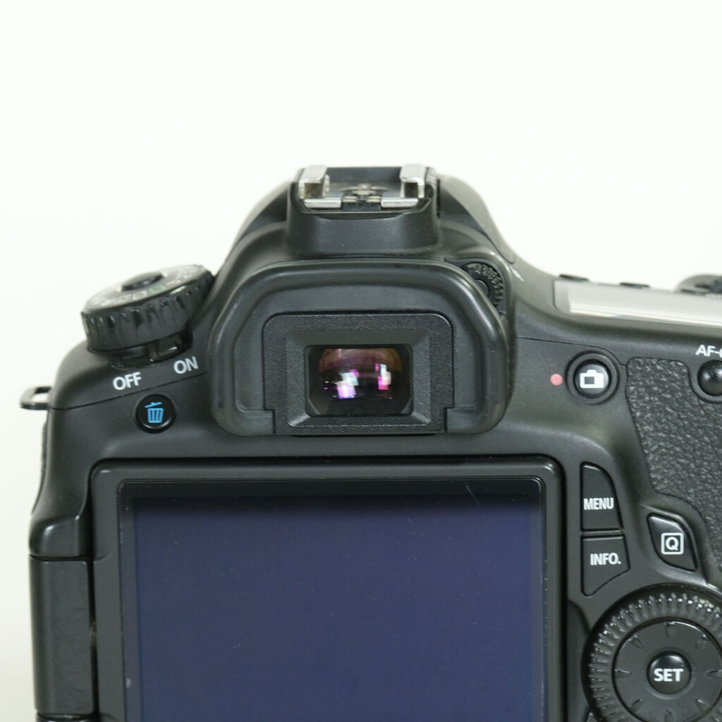 Canon EOS 60D ボディ