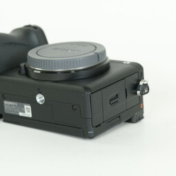 SONY α6700（ILCE-6700）
