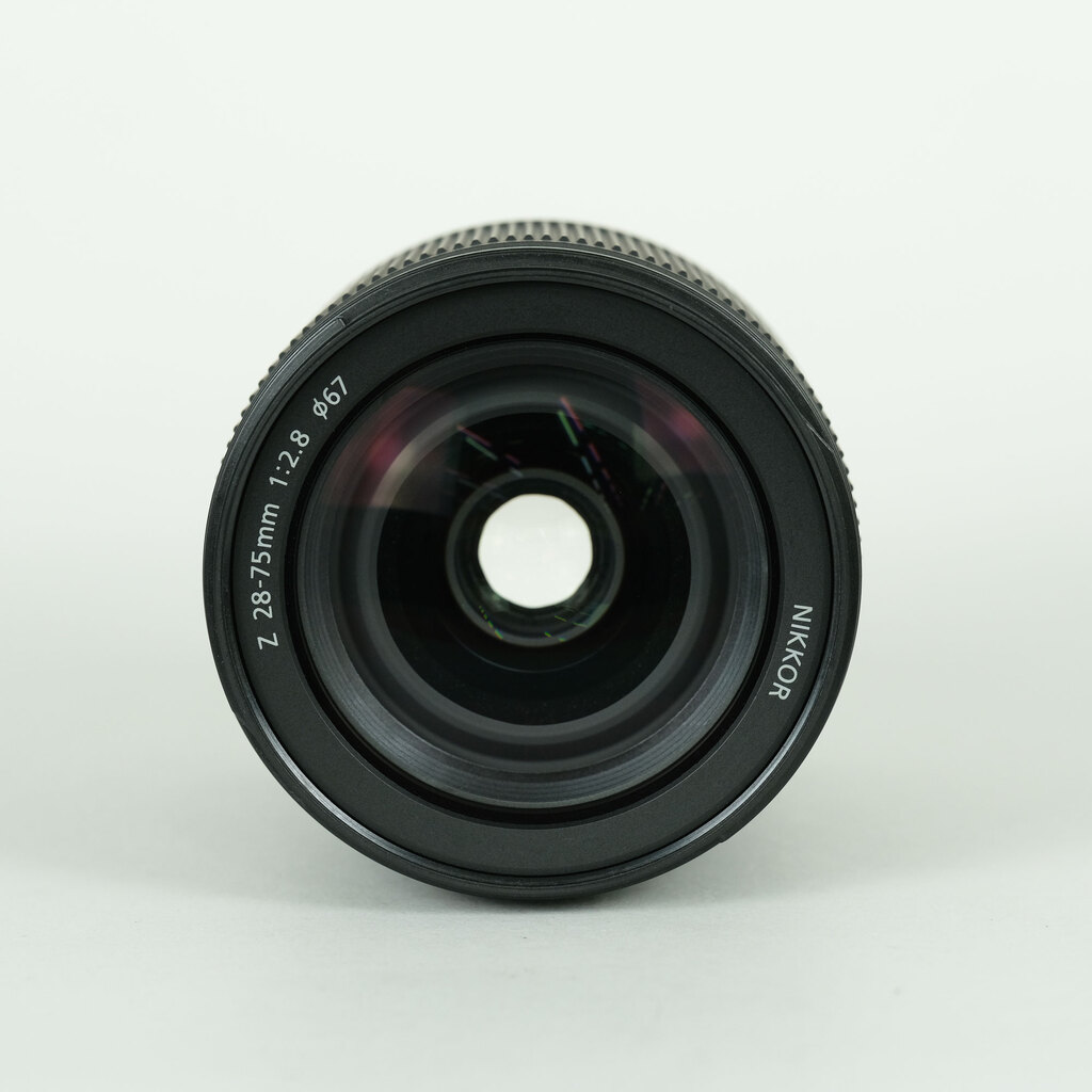 Nikon NIKKOR Z 28-75mm f/2.8 Nikon NIKKOR Z 28-75mm f/2.8