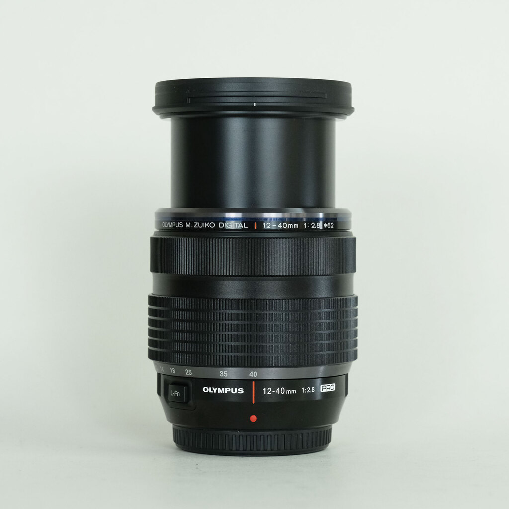 OLYMPUS M.ZUIKO DIGITAL ED 12-40mm F2.8 PRO OLYMPUS M.ZUIKO DIGITAL ED 12-40mm F2.8 PRO