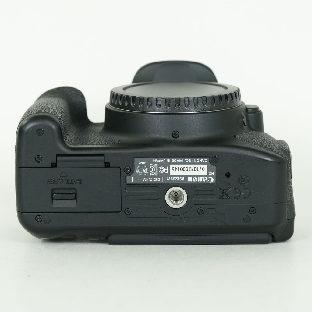 Canon EOS Kiss X6i　ボディ