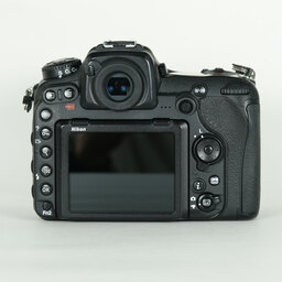 Nikon D500