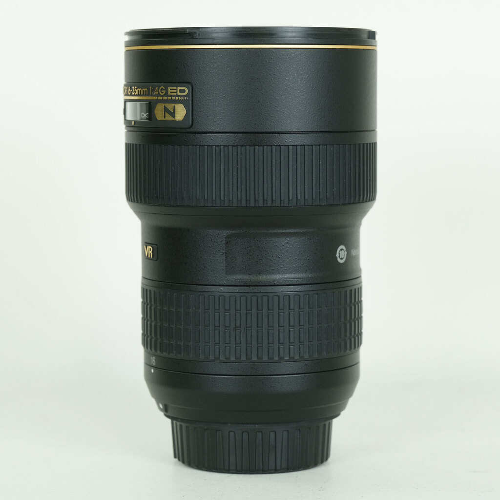 Nikon AF-S NIKKOR 16-35mm F4 G ED VR Nikon AF-S NIKKOR 16-35mm F4 G ED VR