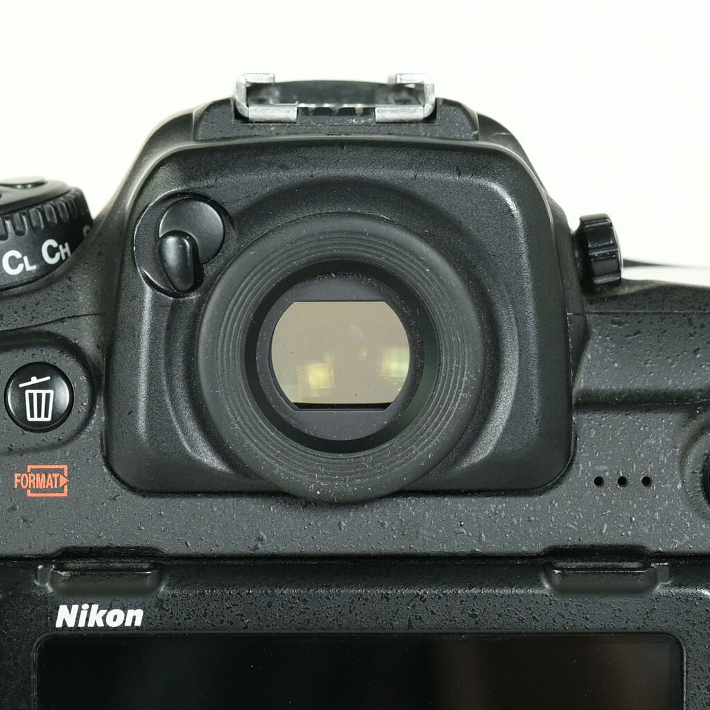 Nikon D500