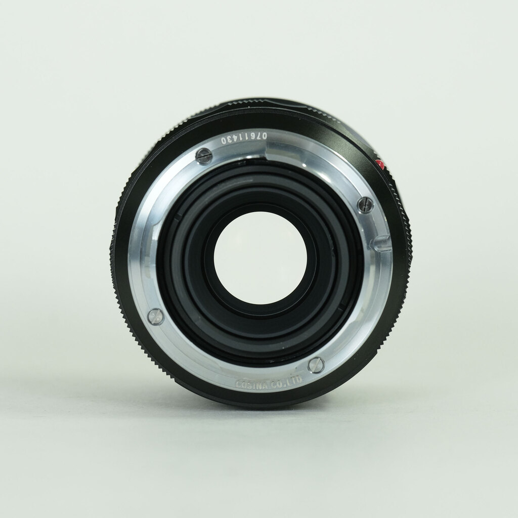 コシナ フォクトレンダー APO-ULTRON 90mm F2 VM ブラック