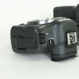 Canon EOS R5